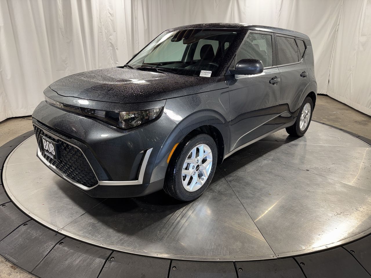 2023 Kia Soul LX's photo