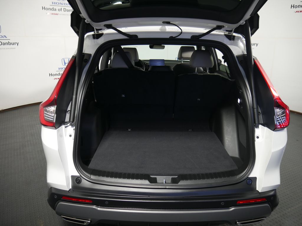 2025 Honda CR-V Hybrid Sport Touring photo 4