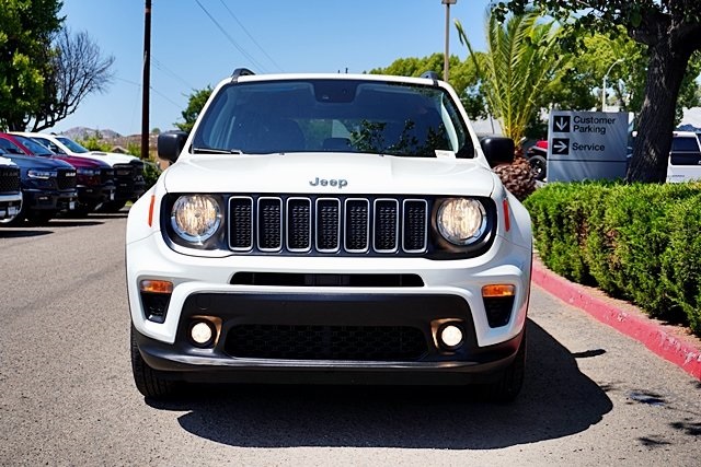 2022 Jeep Renegade Latitude photo 4