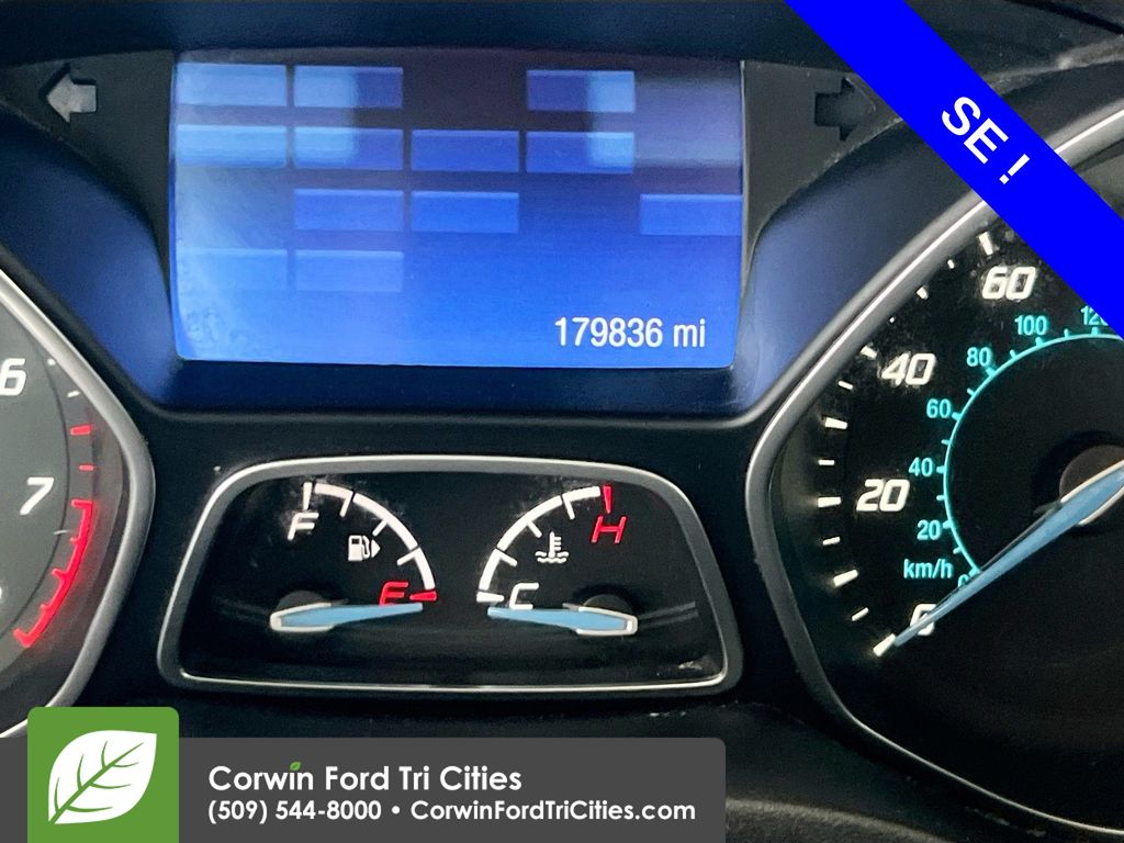 Used 2014 Ford Focus SE with VIN 1FADP3F25EL157123 for sale in Pasco, WA