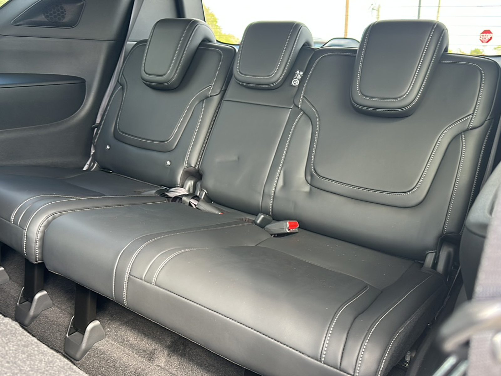 2025 Nissan Armada photo 4