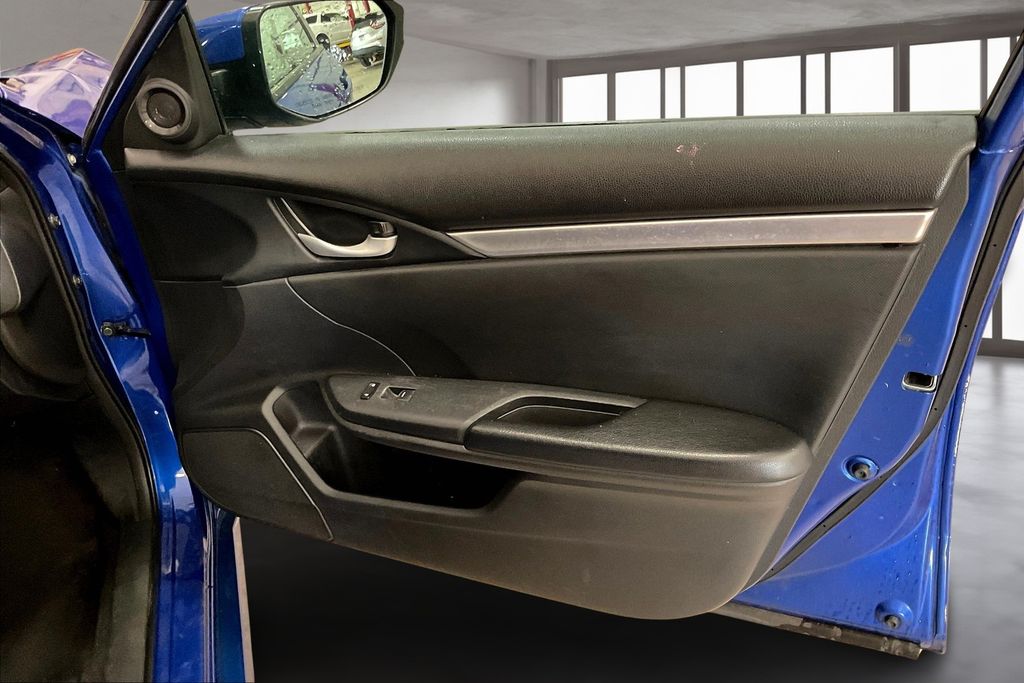 2021 Honda Civic Sport photo 21