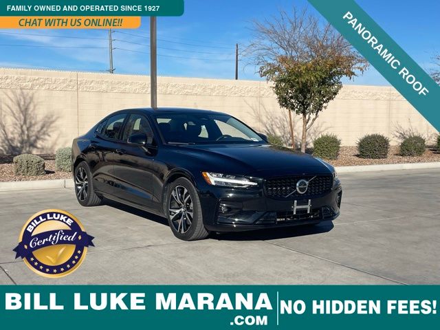 2024 Volvo S60 Core's photo