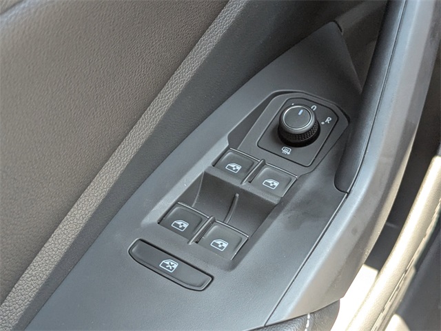 2025 Volkswagen Jetta 1.5T S photo 21