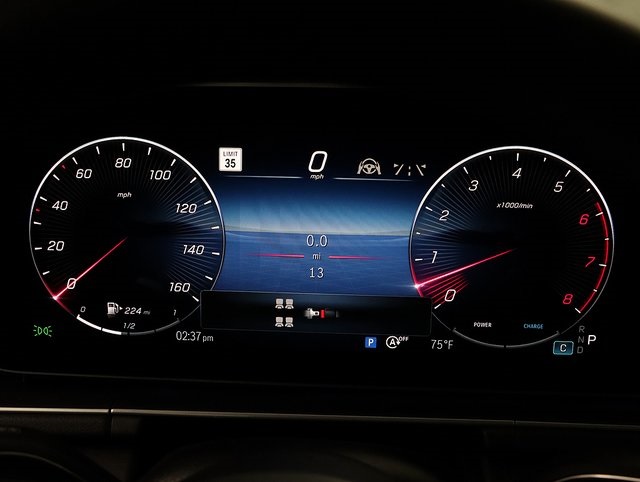 2026 Mercedes Benz GLS 450 4MATIC photo 18