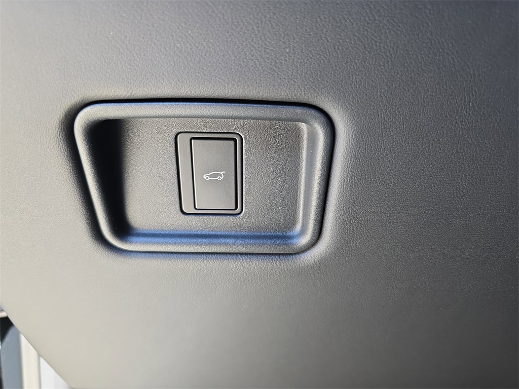 2025 Land Rover Range Rover SE photo 20