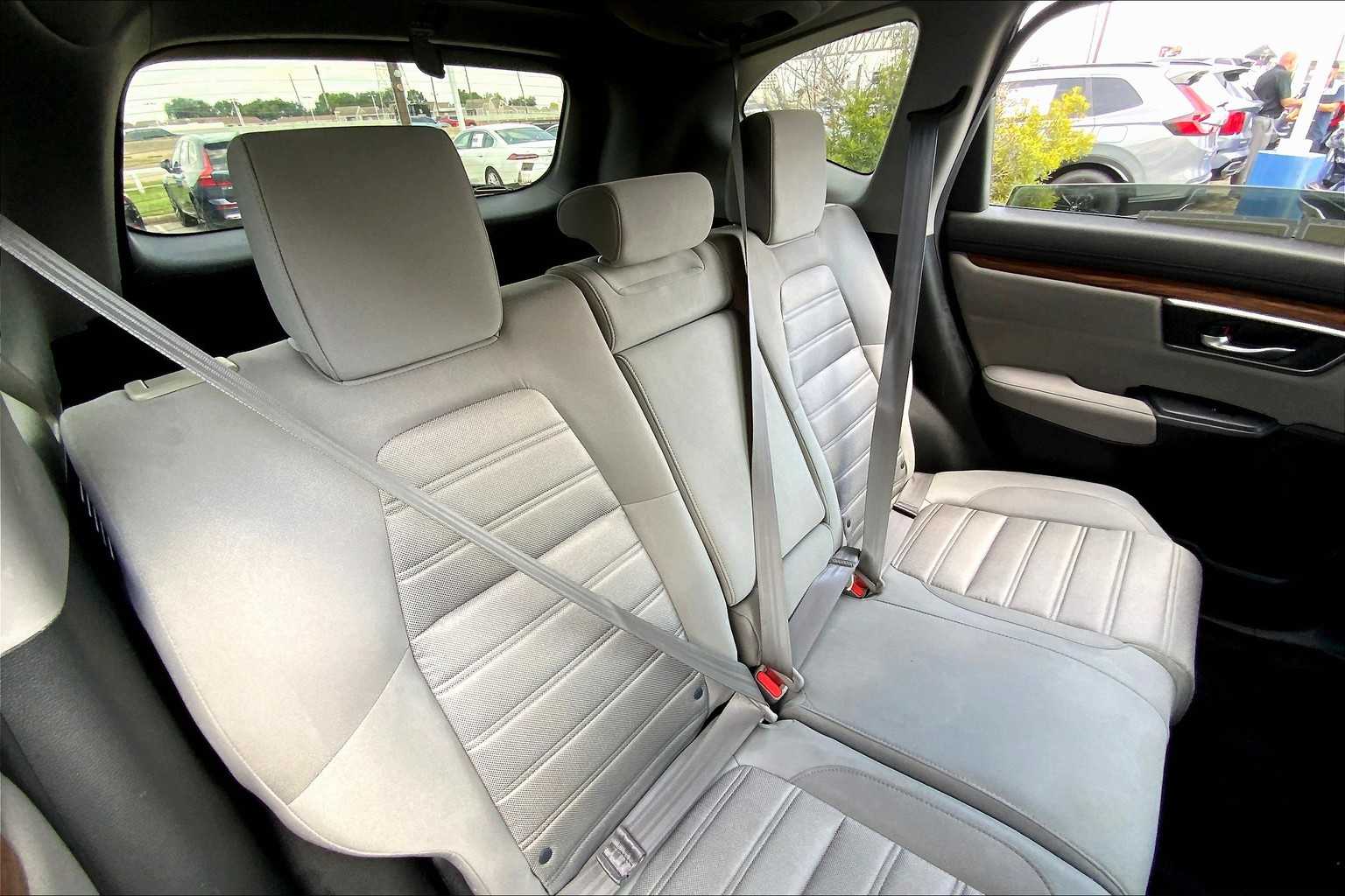 2018 Honda CR-V EX photo 34