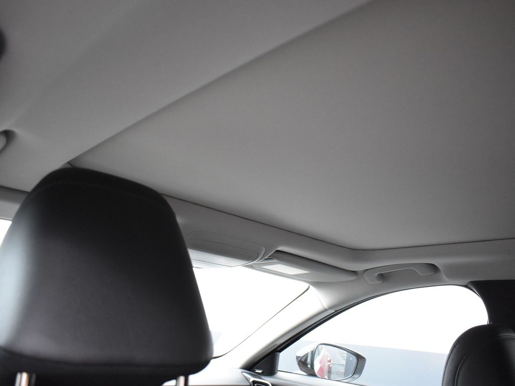 2025 Mazda CX-50 Premium photo 19