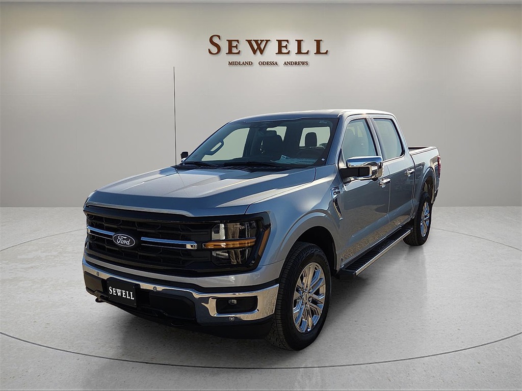 2025 Ford F-150 XLT's photo