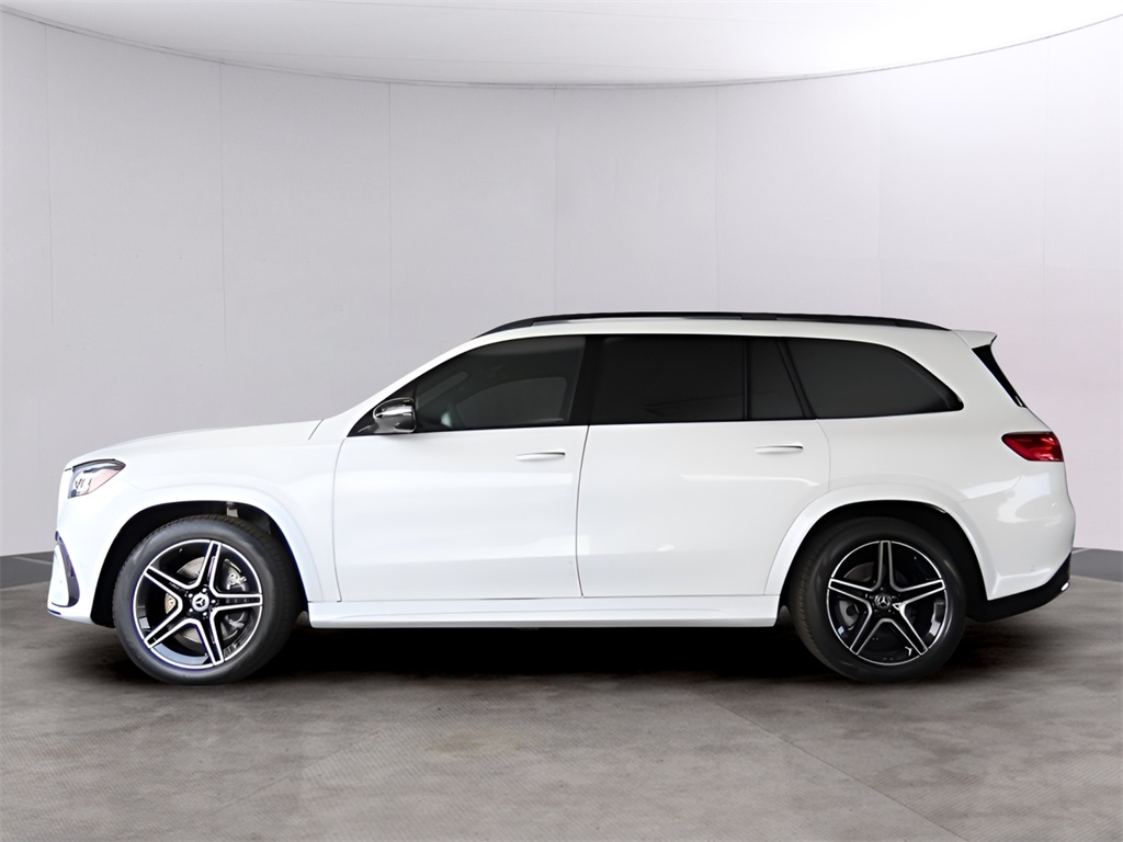 2025 Mercedes Benz GLS 450 4MATIC photo 4