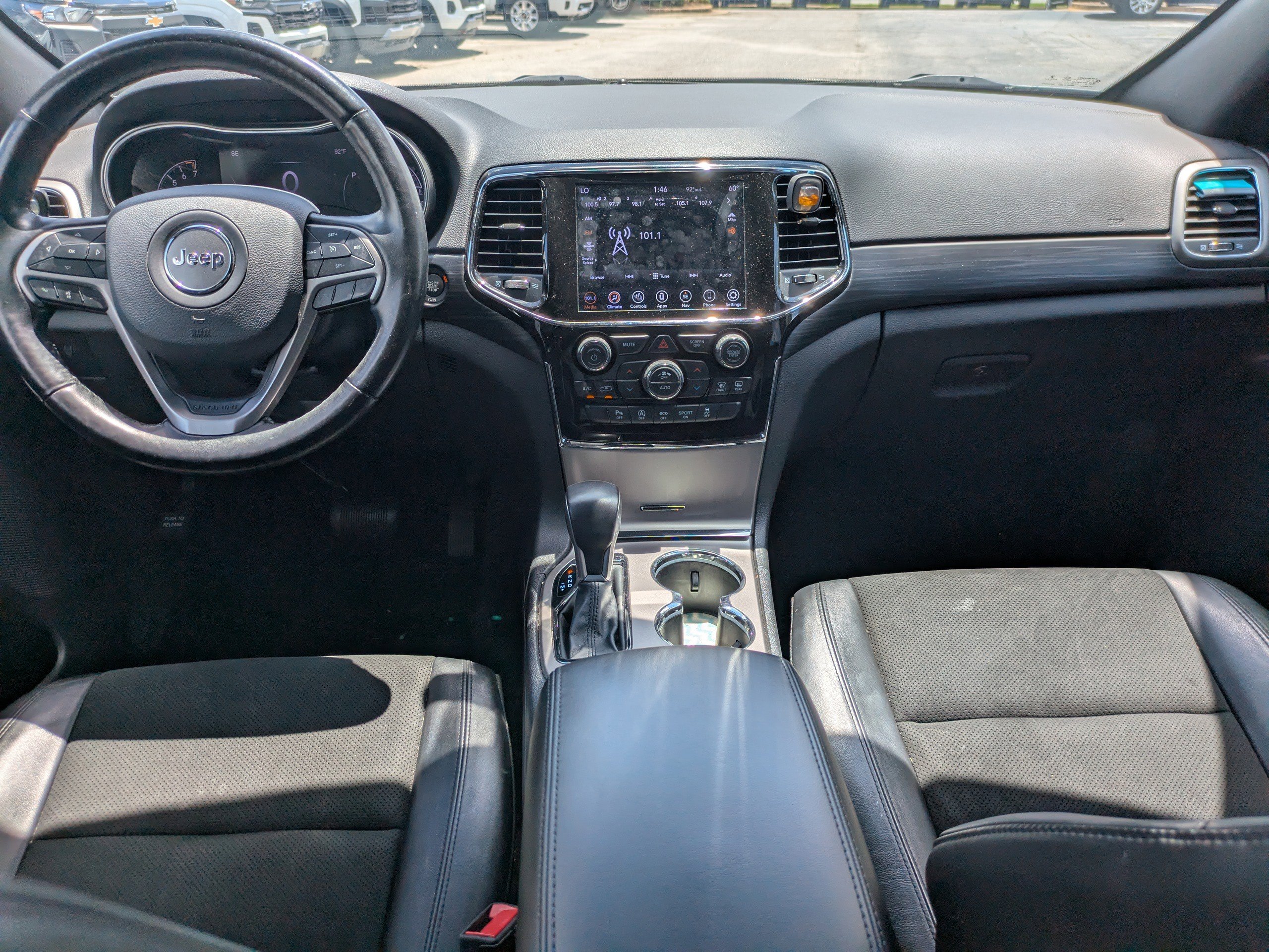 2021 Jeep Grand Cherokee Laredo X photo 13