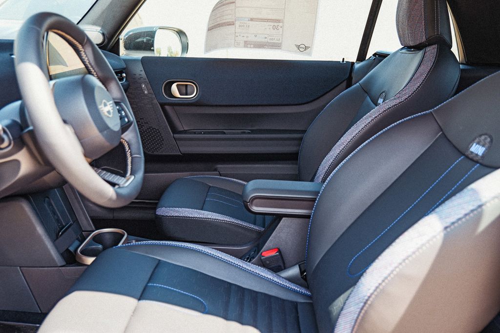 2026 Mini Cooper Convertible Signature photo 12