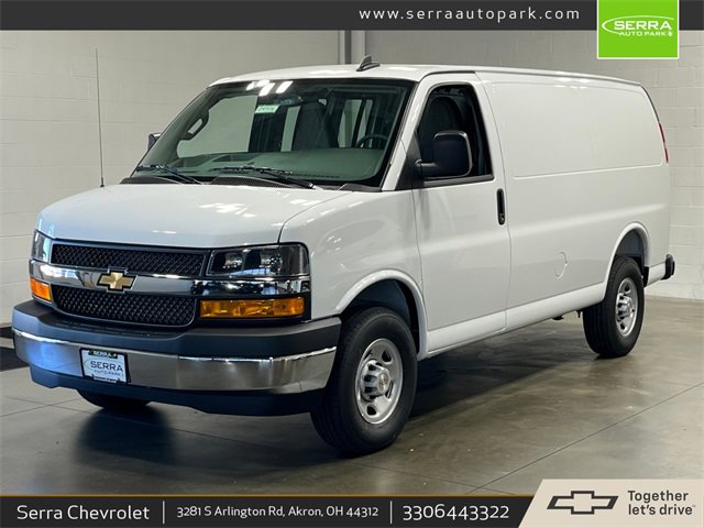 2025 Chevrolet Express Cargo Work Van's photo