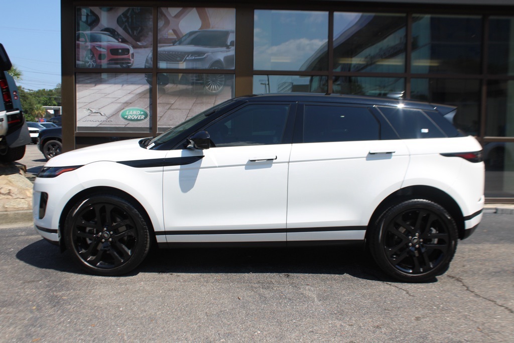 2024 Land Rover Range Rover Evoque S photo 2