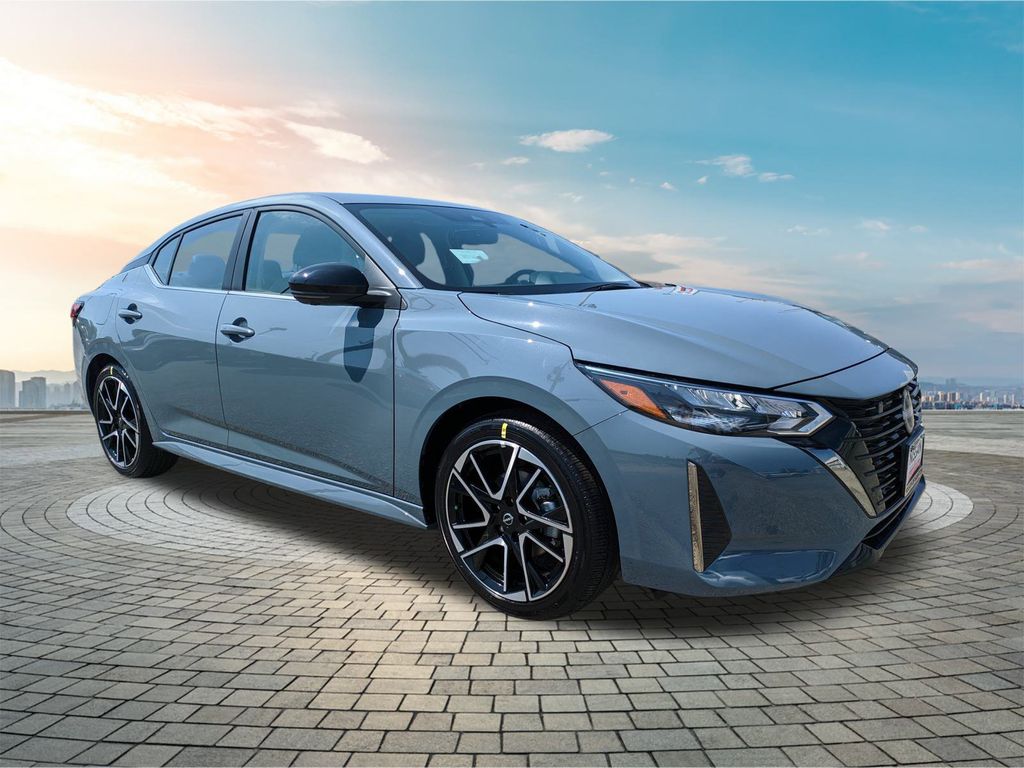 2025 Nissan Sentra SR's photo
