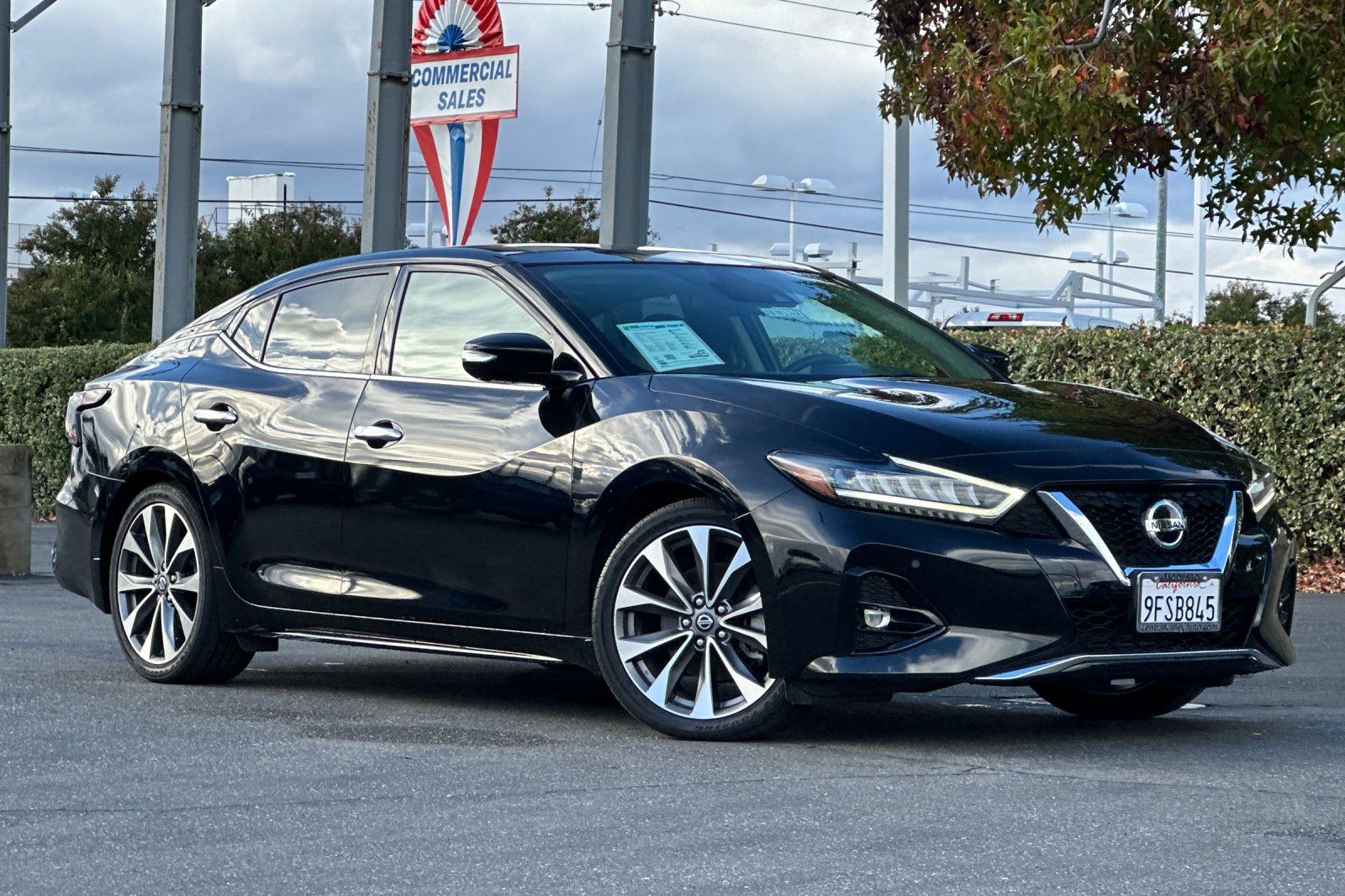 2022 Nissan Maxima Platinum photo 2