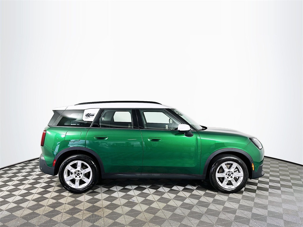 2025 Mini Cooper S ALL4 photo 4