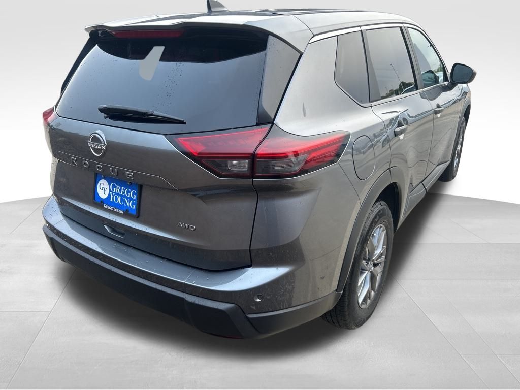2024 Nissan Rogue S AWD photo 4