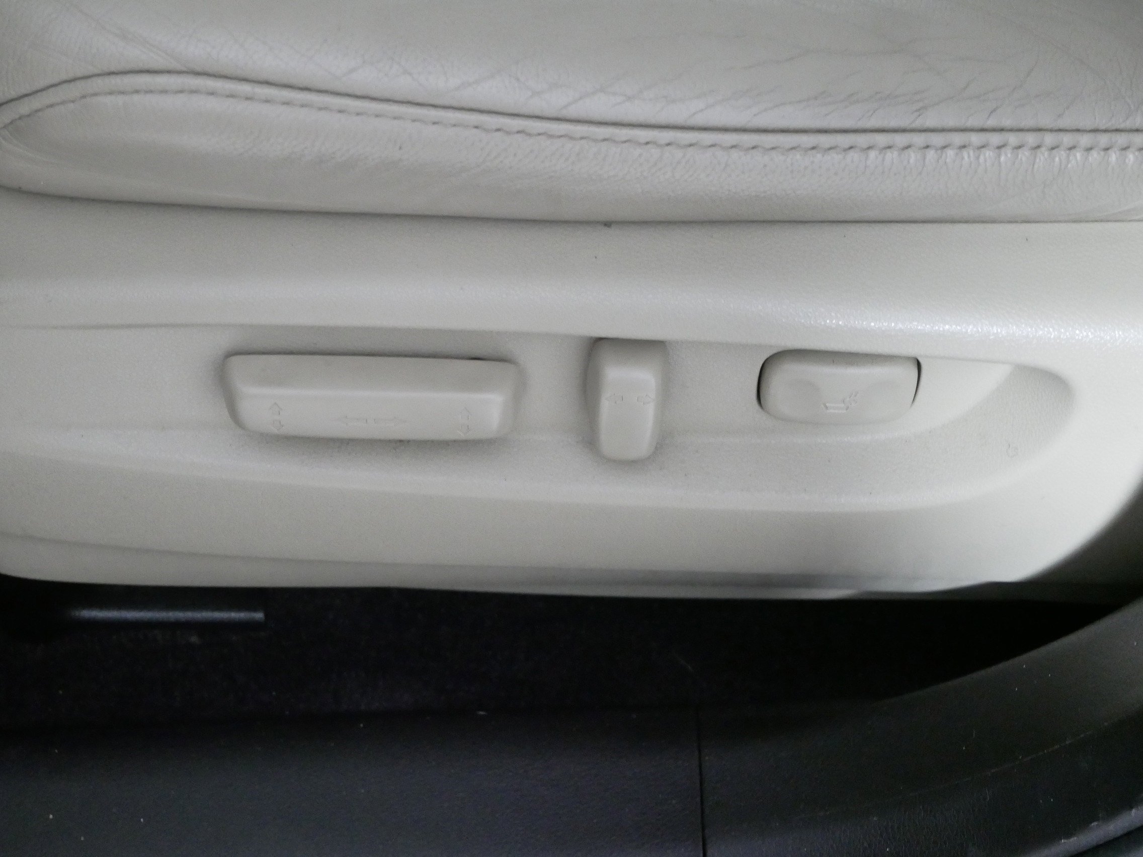 2016 Acura MDX SH-AWD Technology photo 17