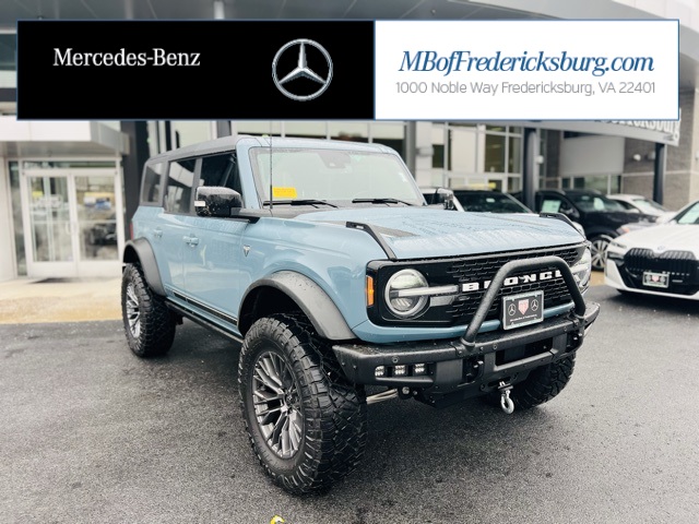 2021 Ford Bronco 4-Door First Edition's photo