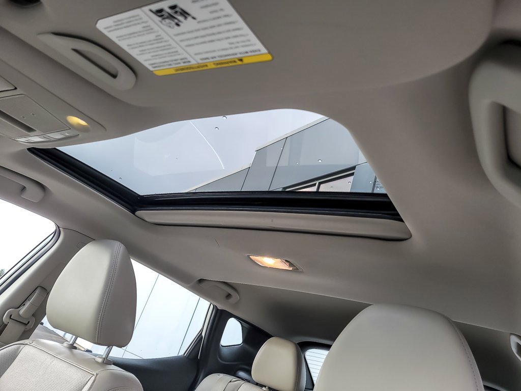 2017 NISSAN ROGUE SPORT - Image 9