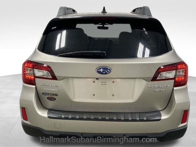 2017 Subaru Outback 3.6R Limited photo 4