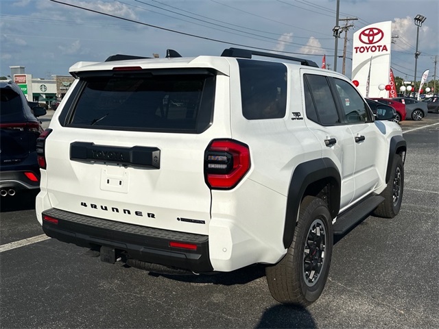 2025 Toyota 4Runner TRD Off-Road photo 3
