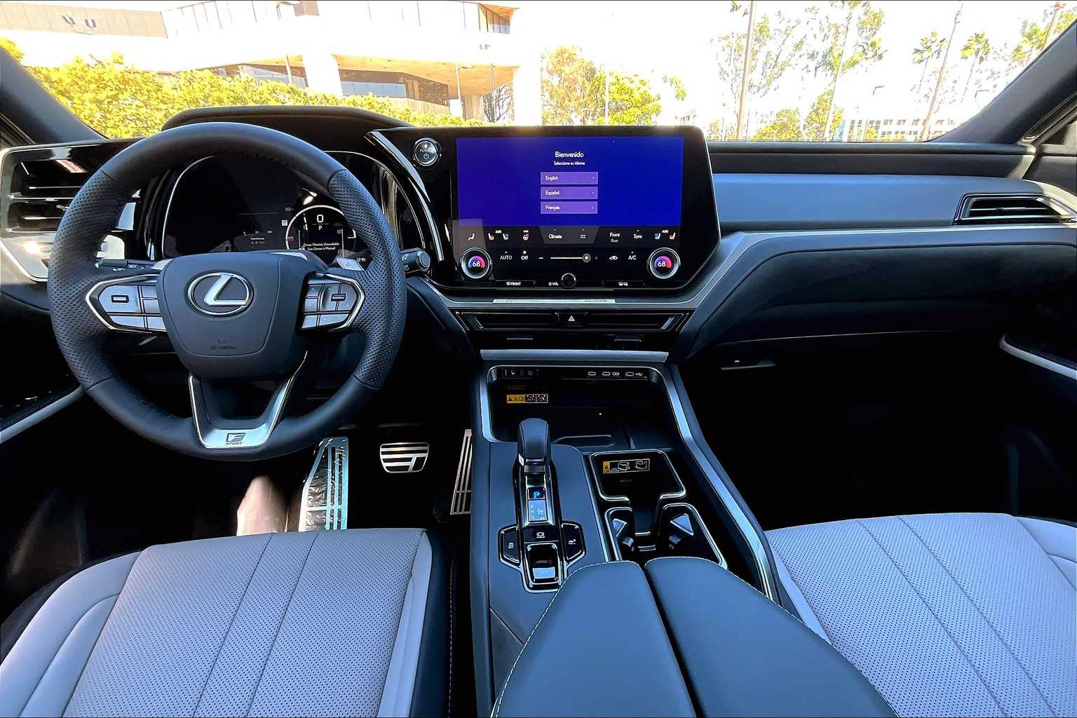 2026 Lexus TX 500h F SPORT Performance Premium photo 2