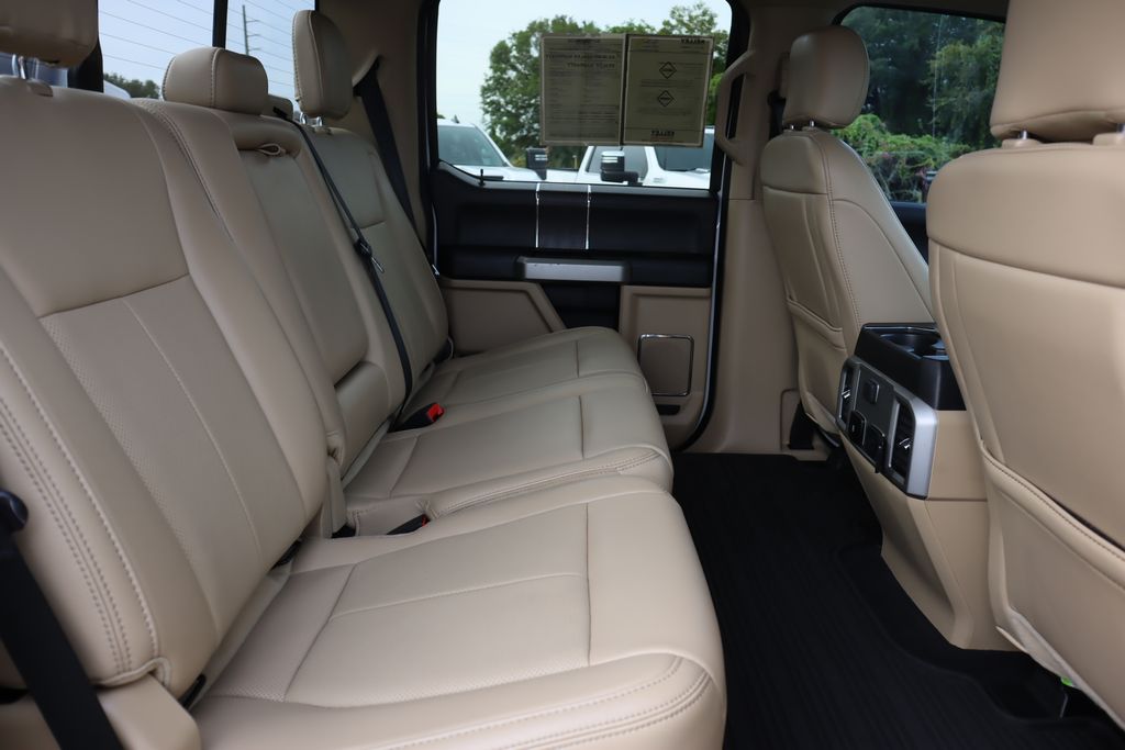 2021 Ford F-350 photo 25