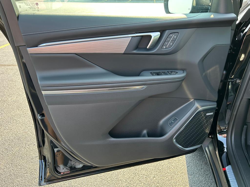 2026 Buick Enclave Preferred photo 5