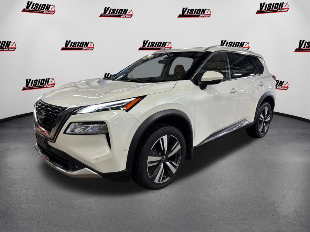 2022 Nissan Rogue Platinum's photo