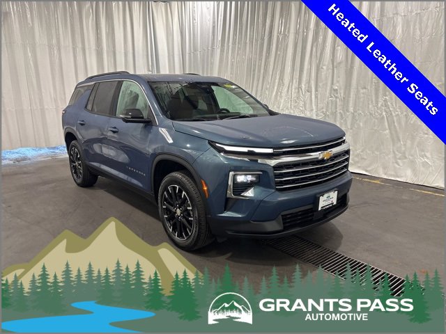 2026 Chevrolet Traverse LT's photo