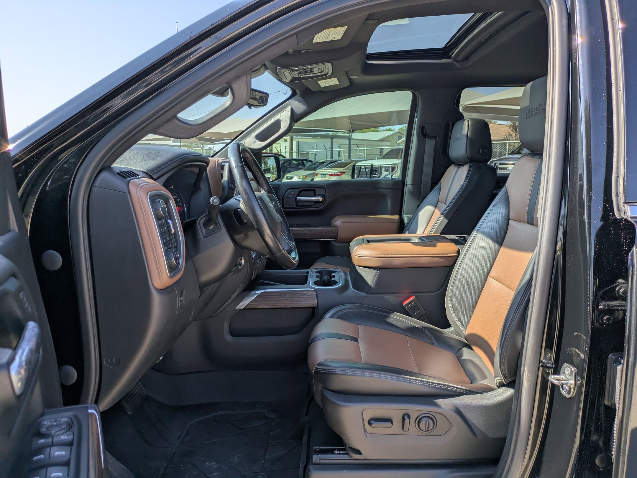 2021 Chevrolet Silverado 1500 High Country photo 9