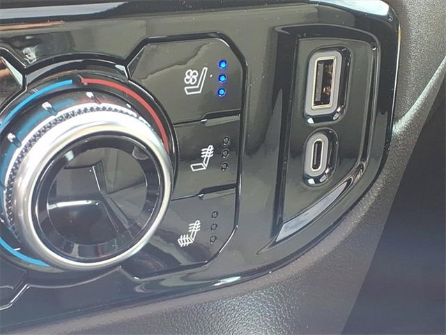 2026 Gmc Sierra 1500 SLT photo 4