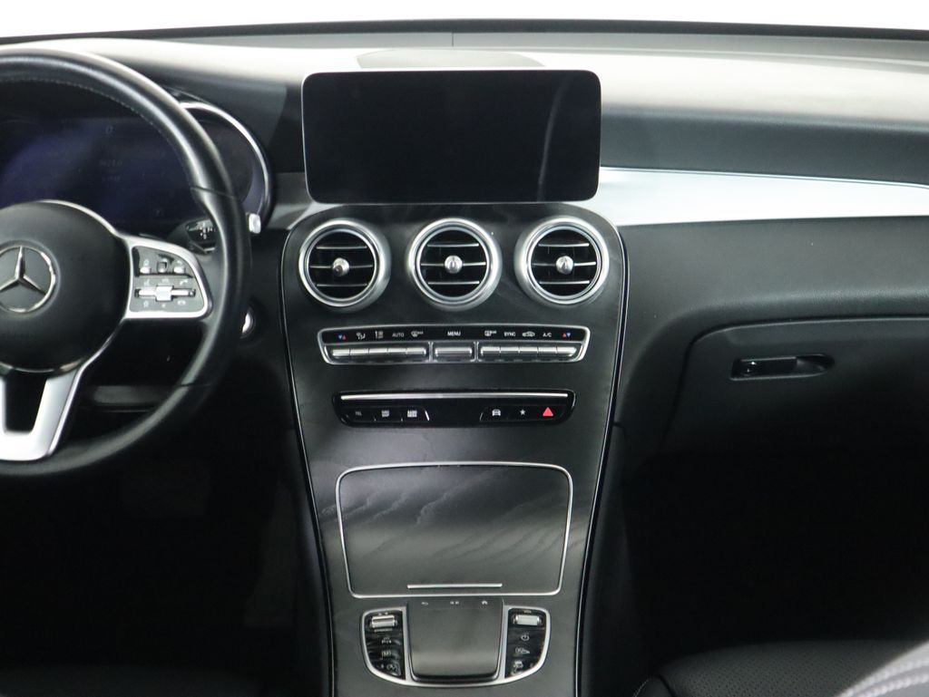 2022 Mercedes Benz GLC 300 S photo 14