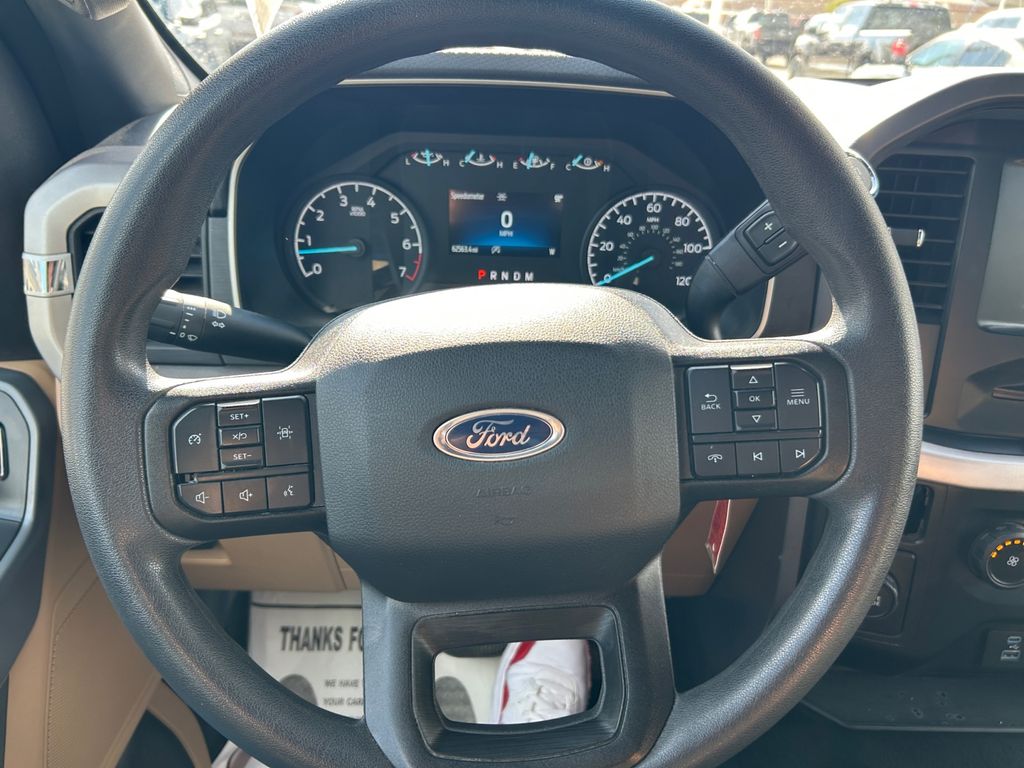 2023 Ford F-150 XLT photo 11