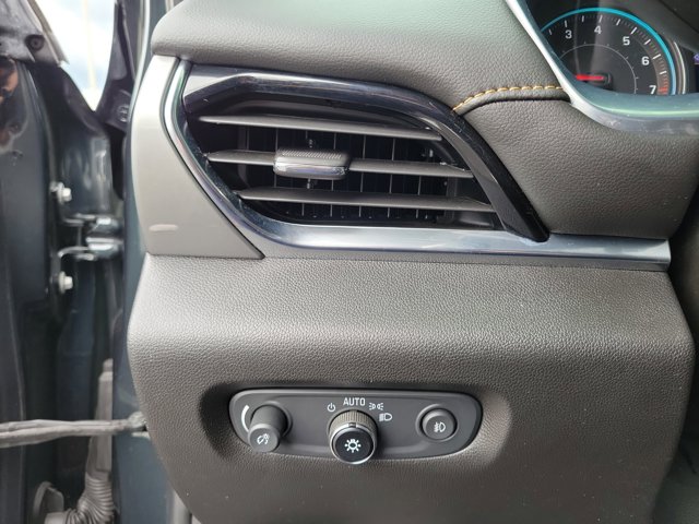 2021 Chevrolet Traverse Cloth photo 17