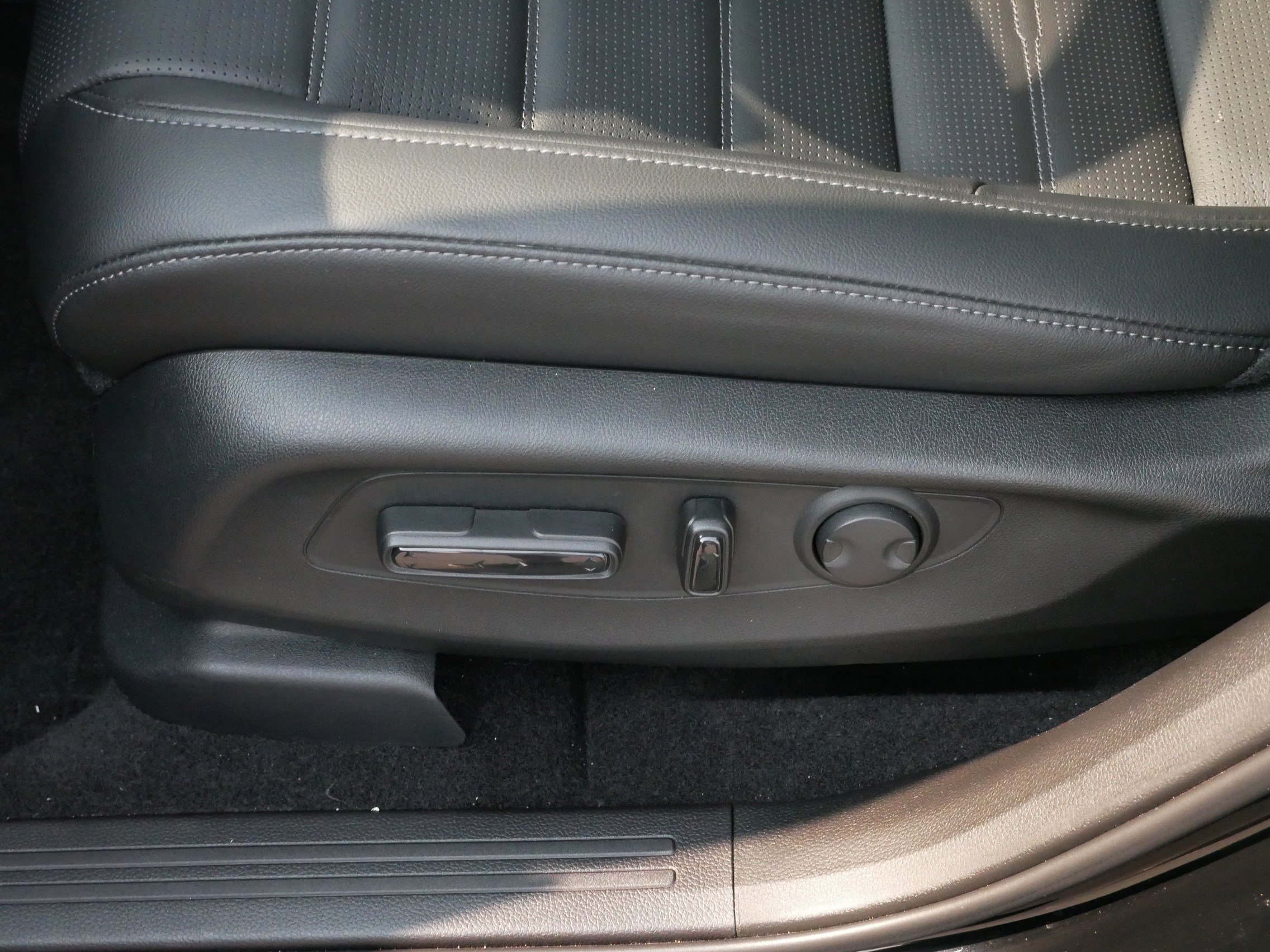 2025 Honda CR-V EX-L photo 13