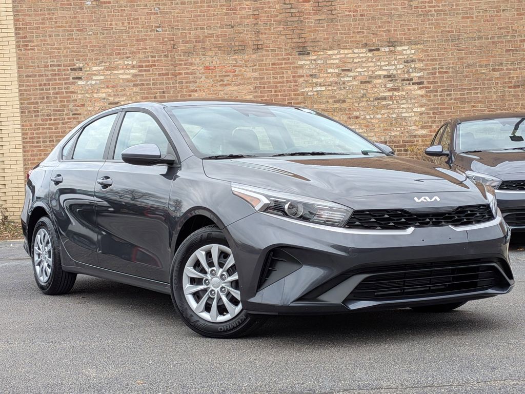 2024 Kia Forte LX's photo