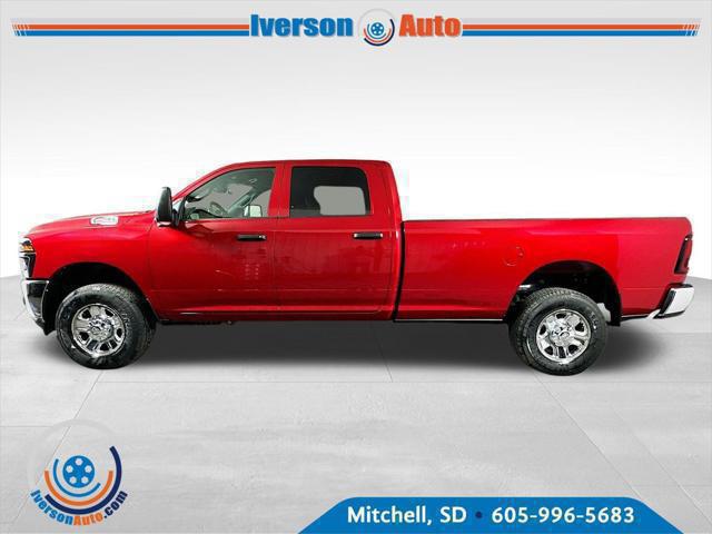 2025 Ram 2500 Tradesman photo 3