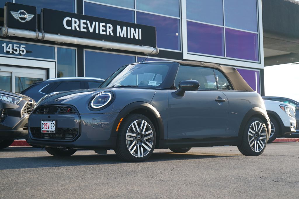 2026 MINI Convertible S's photo