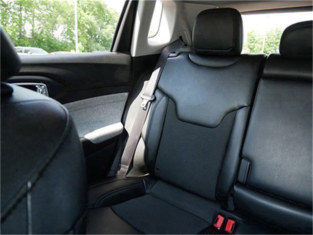2022 Jeep Compass Latitude photo 10
