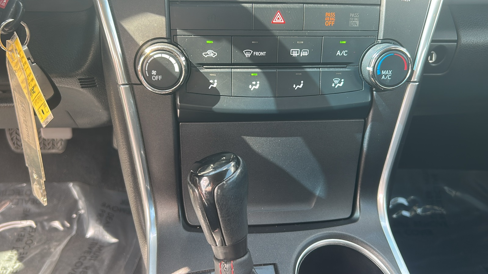 2016 Toyota Camry photo 20