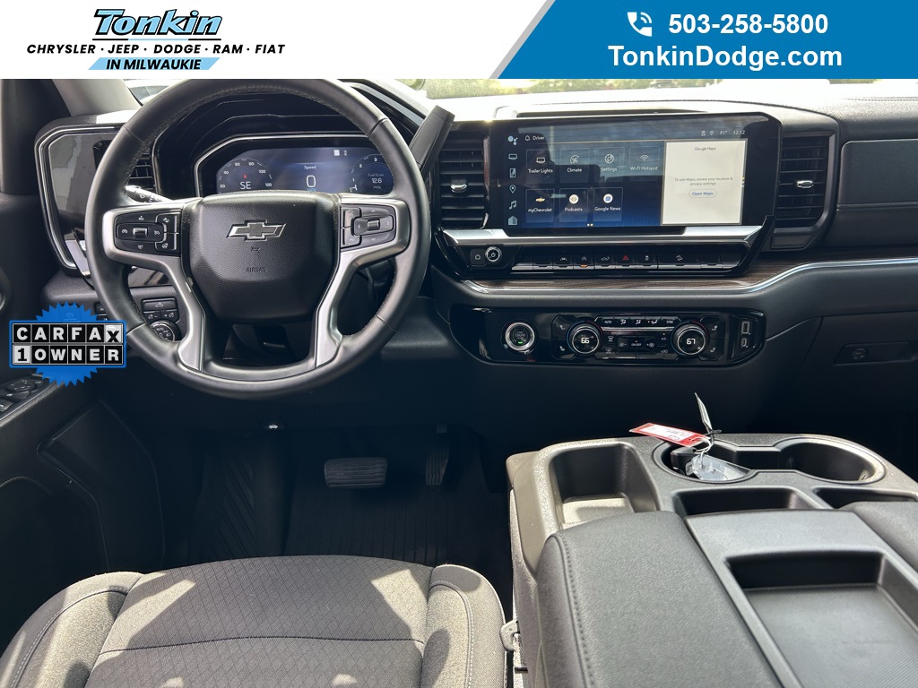 2023 Chevrolet Silverado 1500 RST photo 23