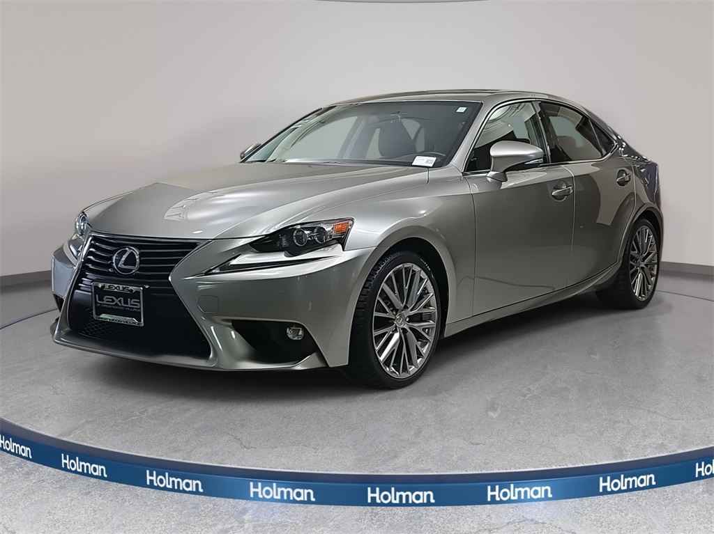 2016 Lexus IS 300's photo