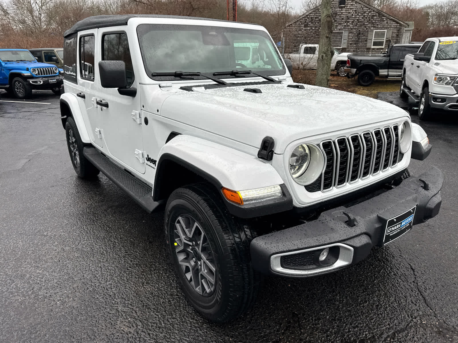 2026 Jeep Wrangler 4-Door Sahara's photo