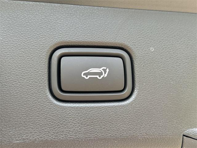 2025 Hyundai Tucson SEL photo 13