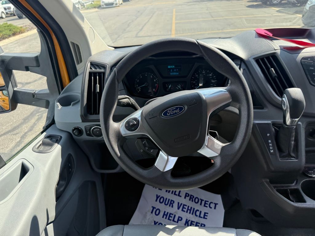 2015 Ford Transit Van photo 9