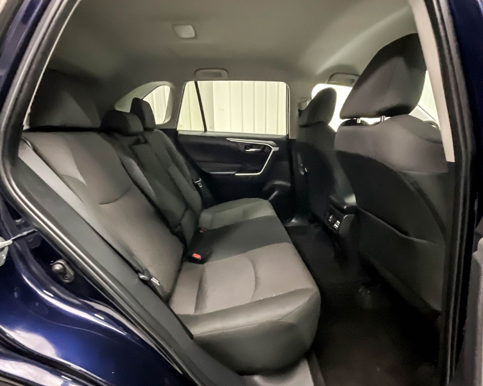 2024 Toyota RAV4 XLE photo 18
