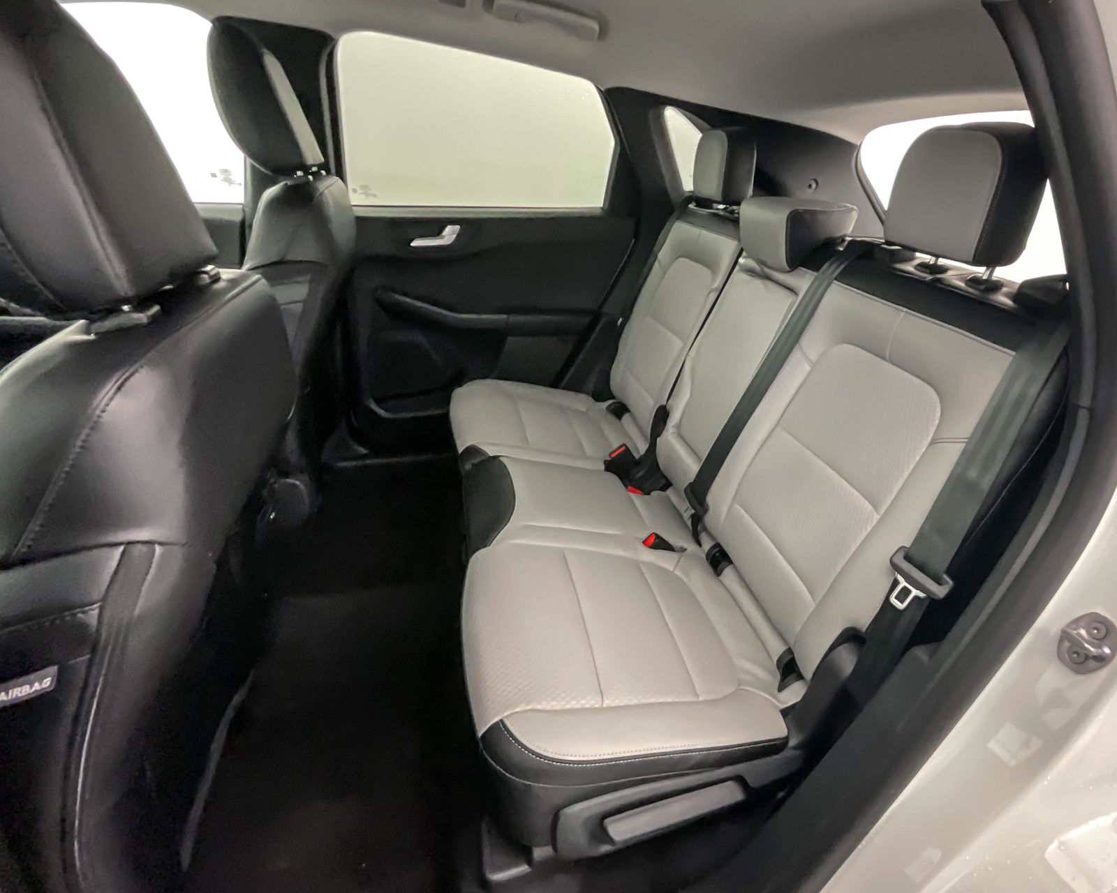 2025 Ford Escape Plug-In Hybrid Sport photo 18